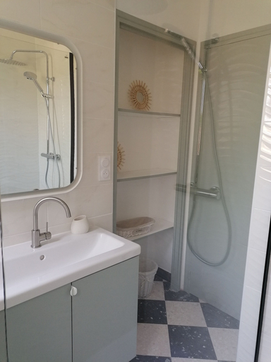 Bathroom, GRANDE VILLA PROCHE MER WIFI PARKING, Hérault