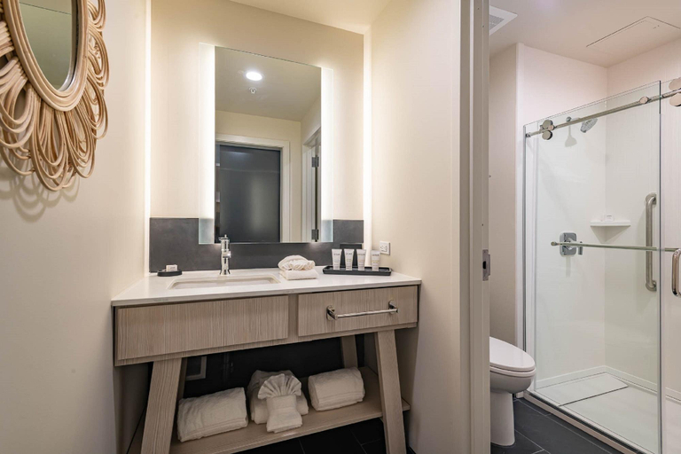 Bathroom, The Lodge 30A, Walton