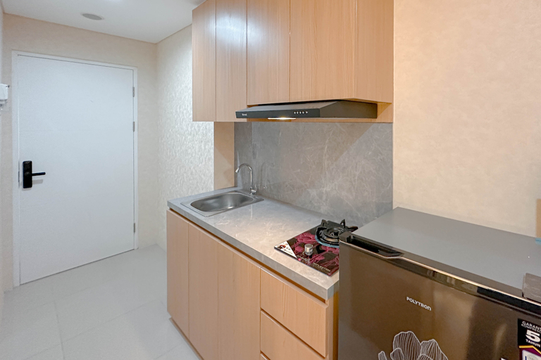 Others 4, Comfy Studio at Kyo Society Apartment By Travelio, Surabaya