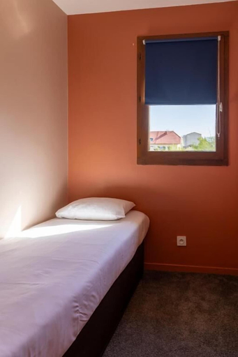 Bedroom 3, Hotel & Spa Vacances Bleues Villa Marlioz, Savoie