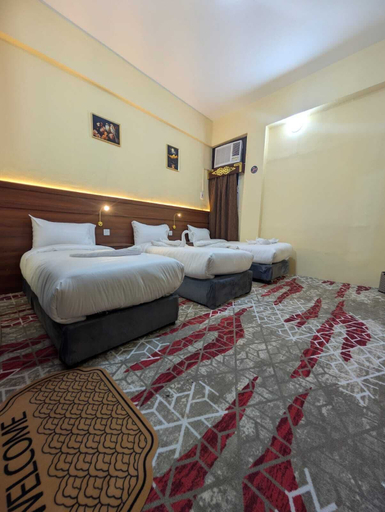 Room 4, AL JAWAHARA AL TABBA, Al Madinah Al Munawwarah