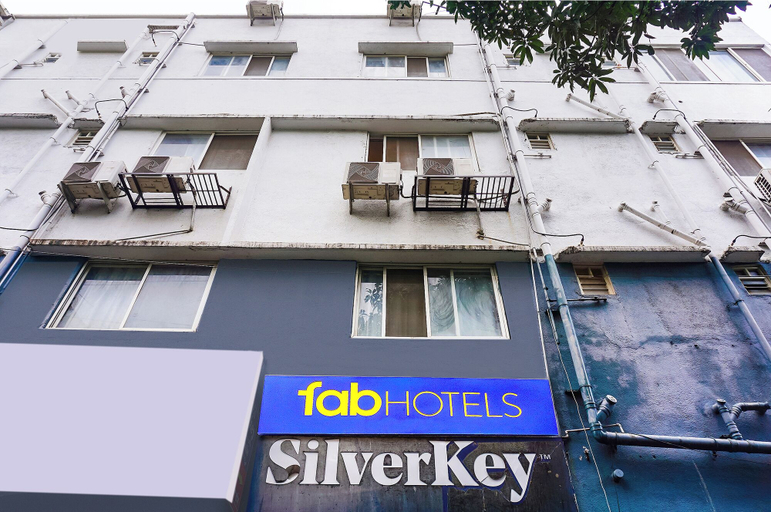 Exterior & Views 1, FabHotel Silver Key, Pune