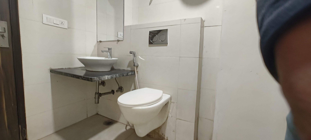 Bathroom, Palette Hotel & Convention Centre, Gurgaon
