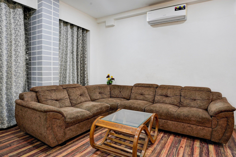Living area, Hotel O VIP Road Formerly Hotel Lotus, Surat