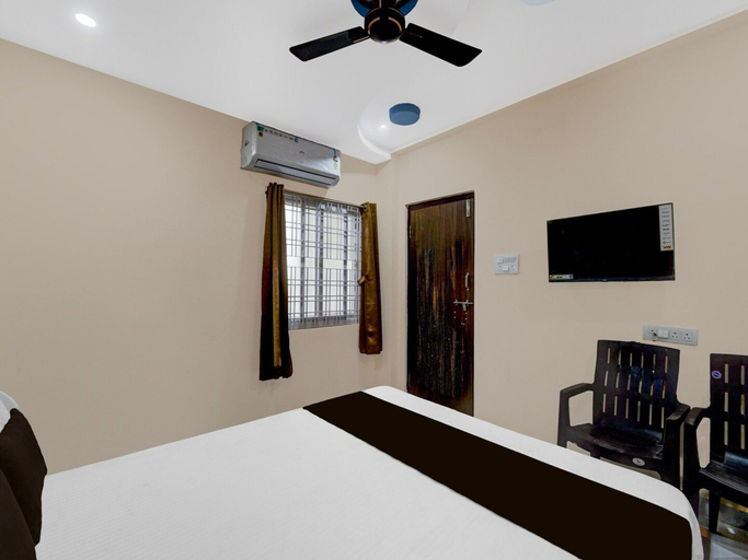 Room 3, Hotel O Infocity Ghatkesar, Ranga Reddy