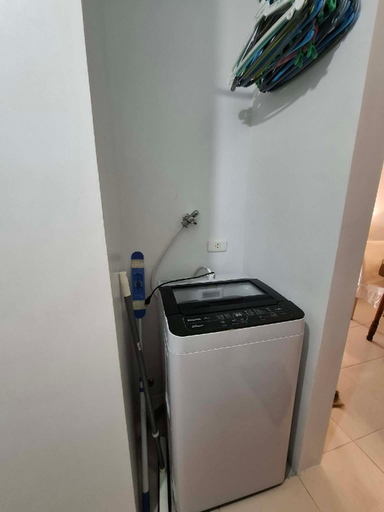 5, Parañaque Apartments, Muntinlupa