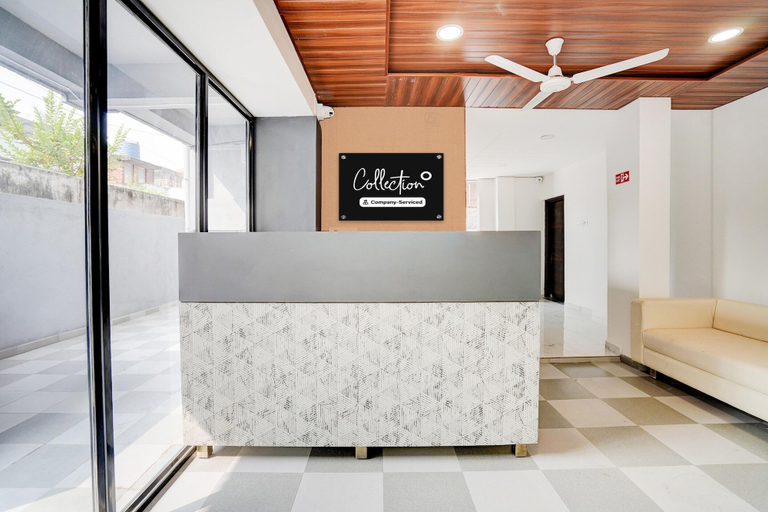 Reception 3, Deluxe Vikalp UTR Omkar Nagar, Nagpur