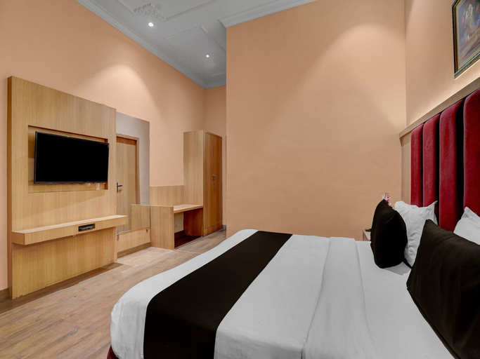 Room 4, Collection O Company Bagh Amritsar, Amritsar