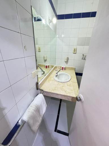 Bathroom 2, Regency Hotel Sharm, Sharm el-Sheikh