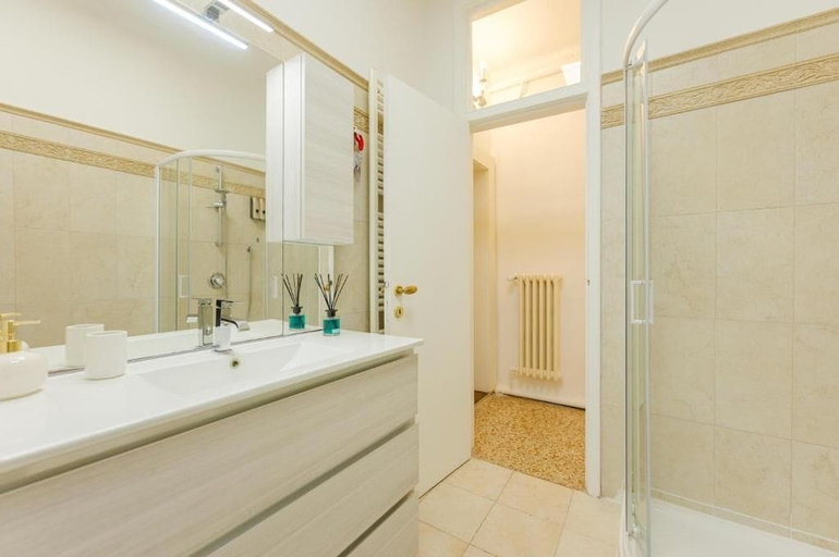 Bathroom 4, Ca' Vitti - Venice City Center, Venezia