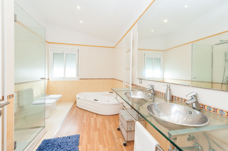 Bathroom 5, Sunset Villa Romani in Ca n Picafort, Baleares