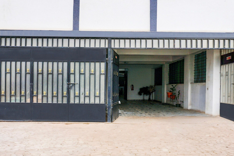 Reception 5, Classic With Twin Bedspot Light Lodging, Pune