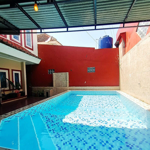Others 5, Cipanas Villas, Cianjur