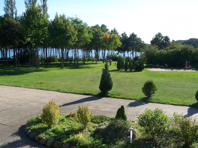 Property grounds 5, Mobile Home im Ferienpark mit Seezugang, Ludwigslust-Parchim