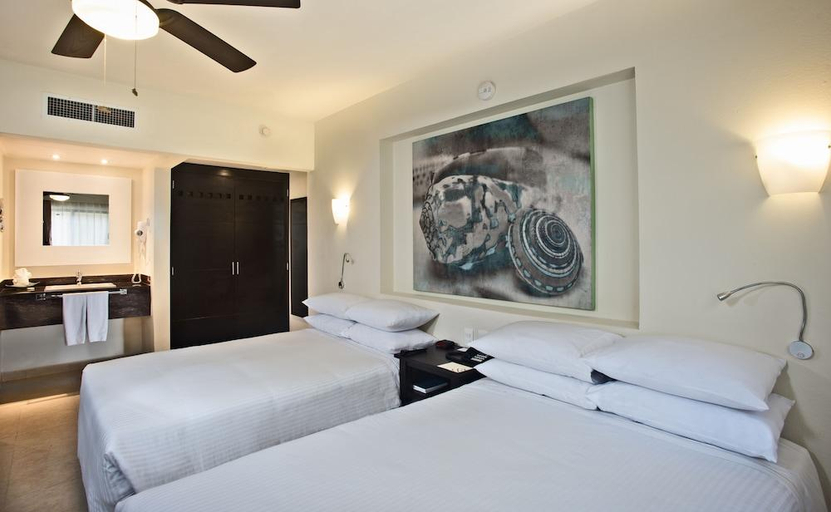 Bedroom, Allegro Cozumel - All Inclusive Resort, Cozumel