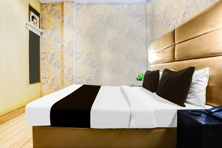 Room 3, Deluxehotel Riash, Kaushambi