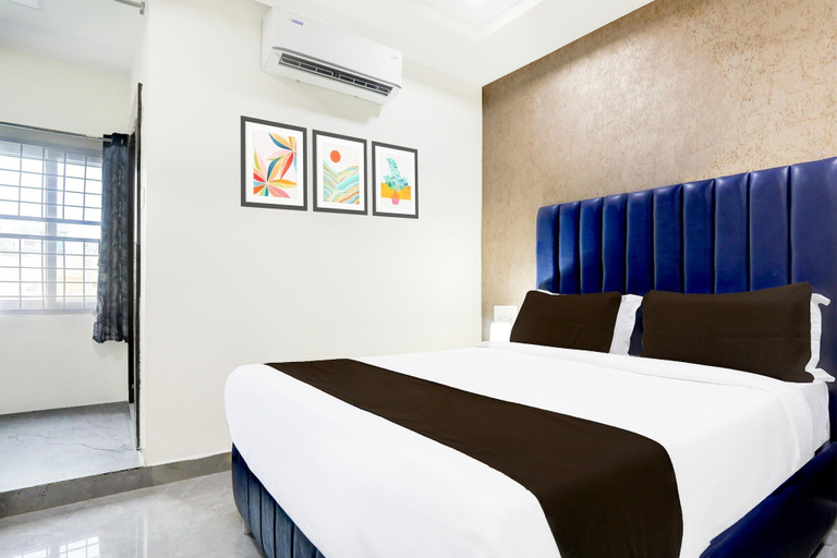 Room 5, Deluxe With Twin Bed Bluemoon Hotel, Khammam