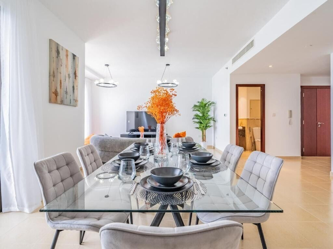 Dining 3, Spacious 2BR-Dubai Eye & Sea View -JBR, Dubai
