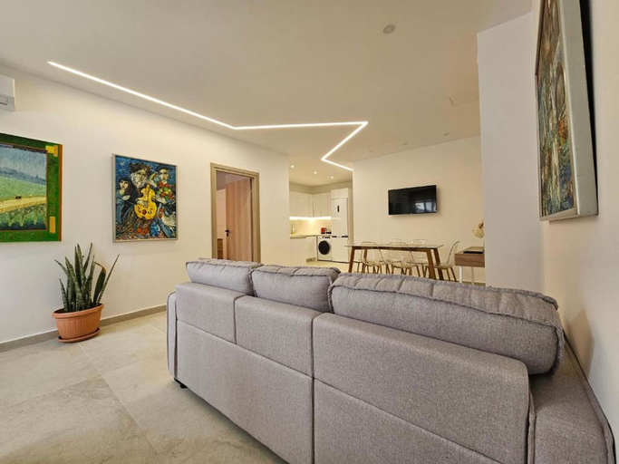Room 5, Sagar Residential Apartment - Athens Town, Attica
