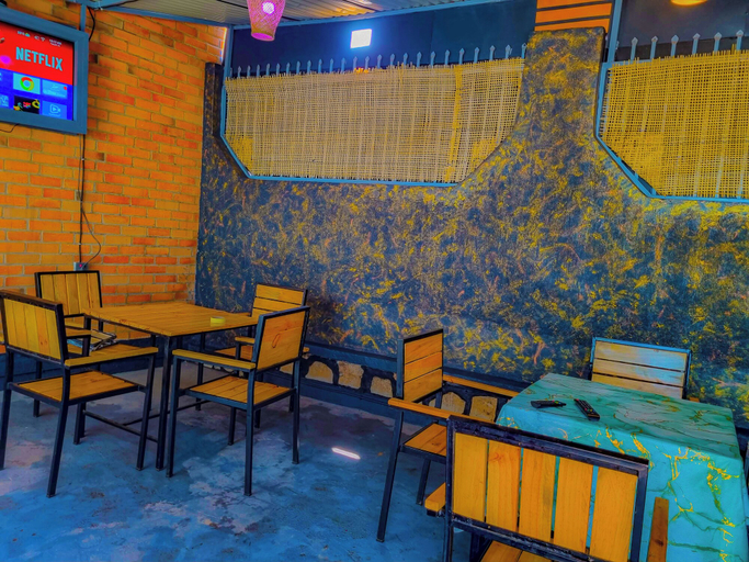 Food & Drinks 4, Breeze House Gikondo, Kicukiro