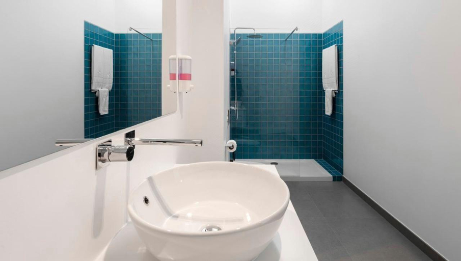Bathroom 4, LSA Parque by Numa, Lisbon