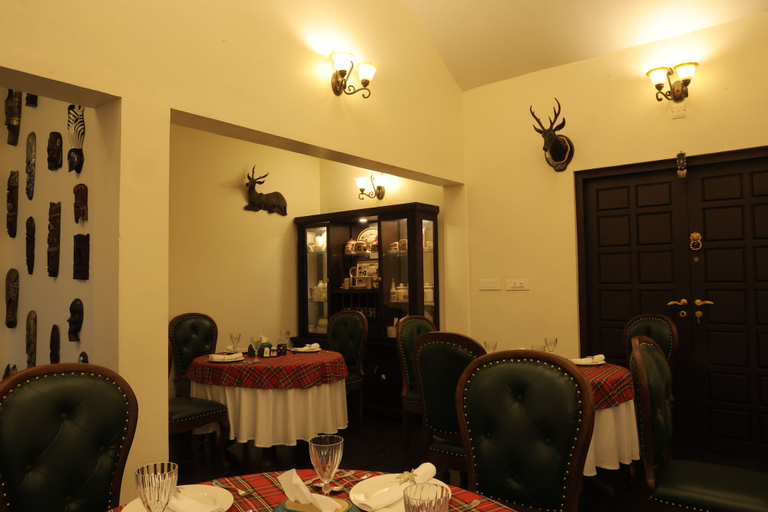Dining 4, Lynton Resorts, The Nilgiris