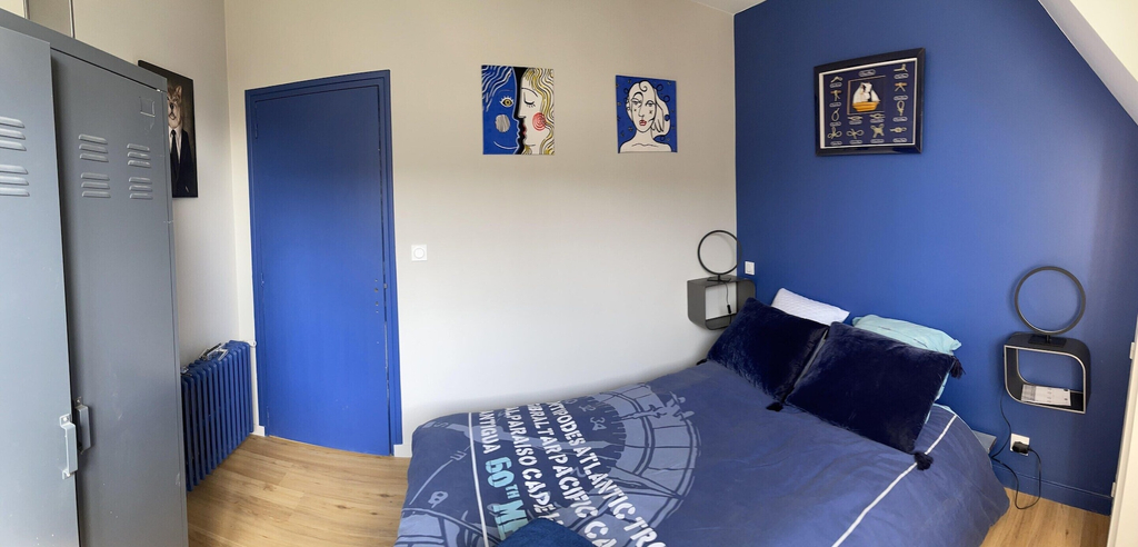 Room 3, Neulliac Family Cottage With Pool, Morbihan