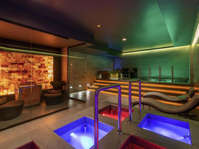 Others 5, BERD'S Hotel