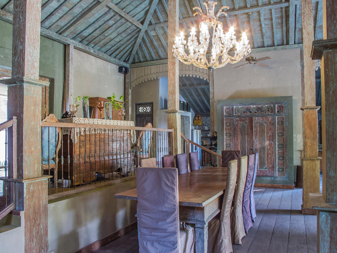 Food & Drinks, Moments Villa, Badung