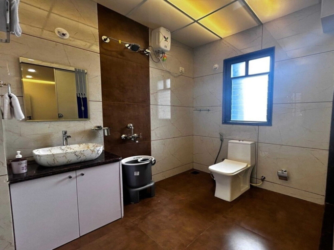 Bathroom 3, Townhouse Oak Pawana Road Lonavala, Pune