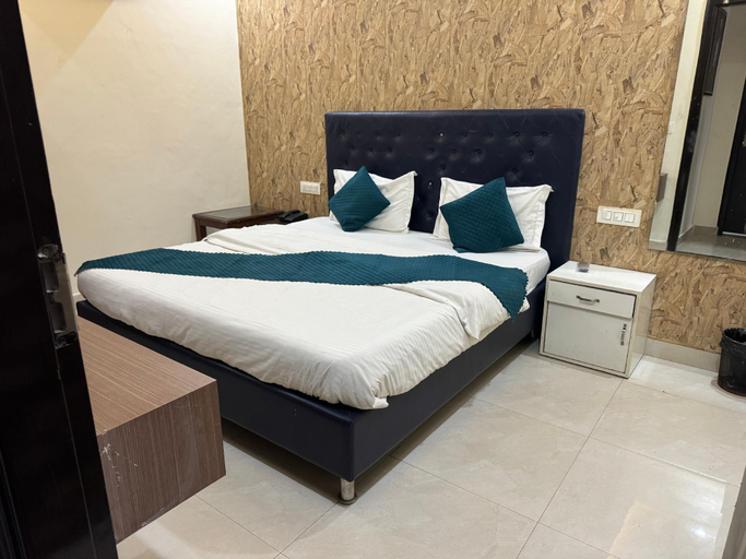 Bedroom 3, Hotel the Venture, Sahibzada Ajit Singh Nagar
