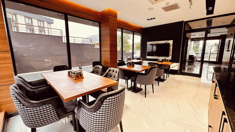 Food & Drinks 5, Golden Inn Airport-trabzon, Merkez