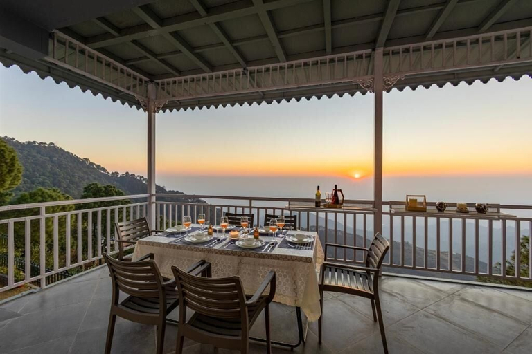 Outdoor dining 3, ELIVAAS Alpenglow 3 BHK Villa, Solan