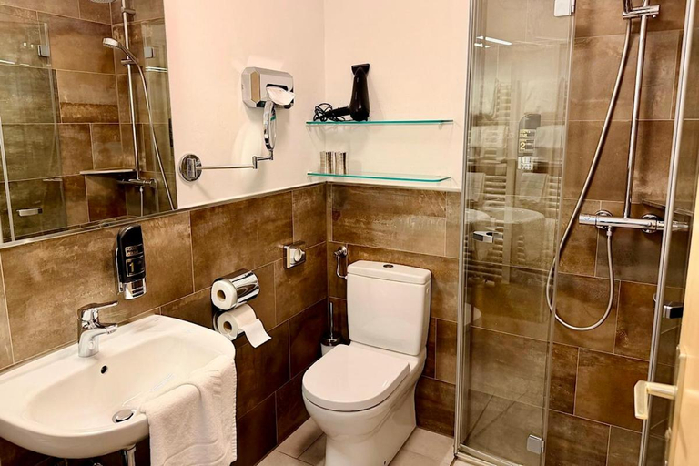 Bathroom 3, Hotel Garni Mowe, Starnberg