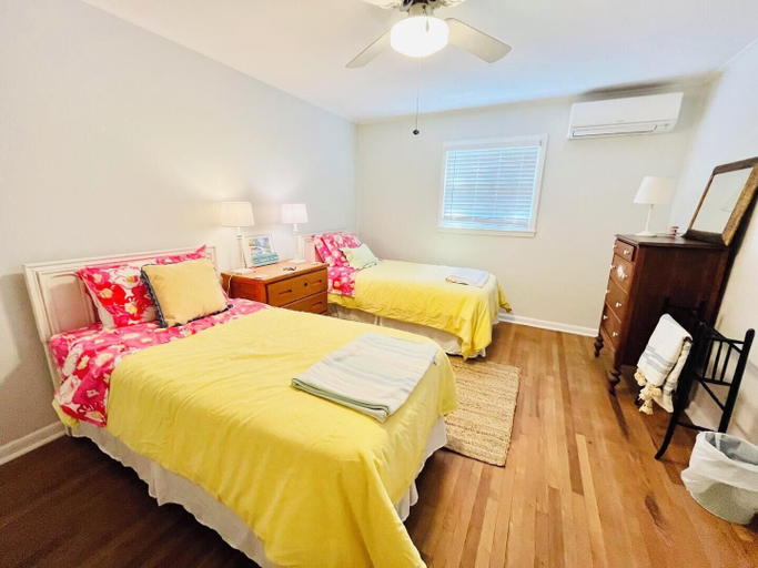 Room 2, Cookman Street 20, Sussex