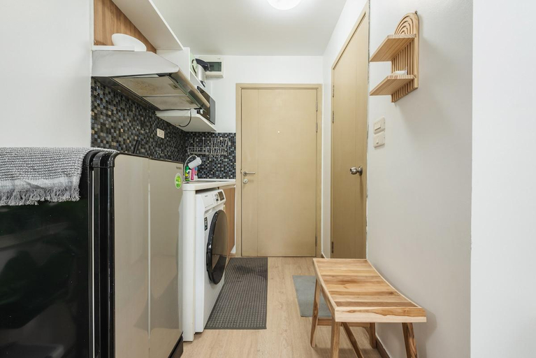 4, Sukhumvit Houses, Bang Na