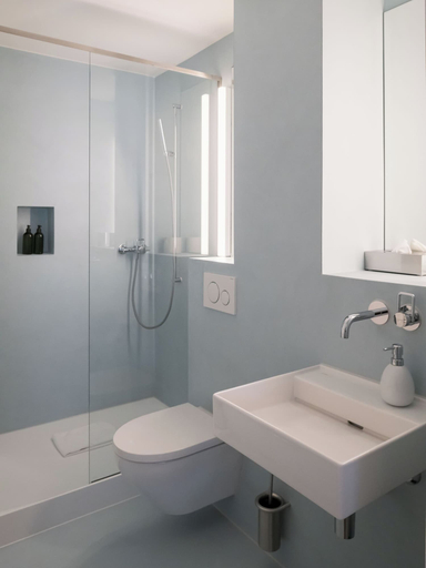 Bathroom 4, Hotel Baseltor, Solothurn