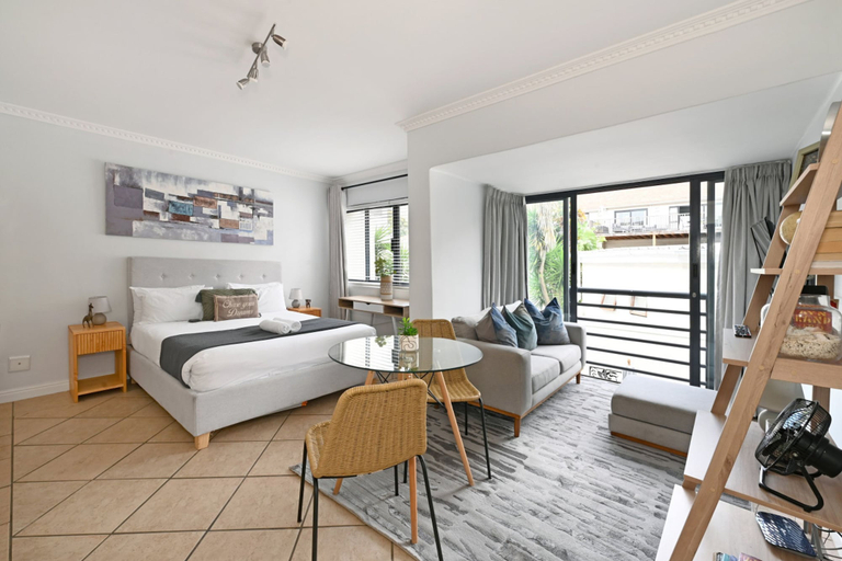 Room 3, Sea Point Studio Pool Gym BBQ, City of Cape Town