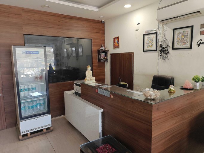 Reception 2, Collection O Sector 5 Chandigarh, Sahibzada Ajit Singh Nagar