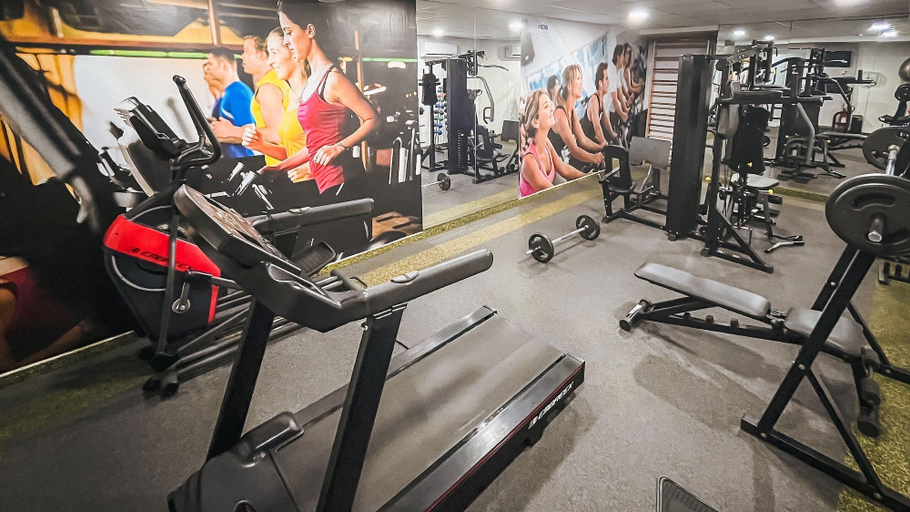 Fitness facility 2, Flat com piscina a 50m da praia, Recife