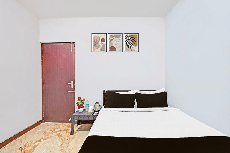 Room 3, Deluxe spl Palace, Kancheepuram