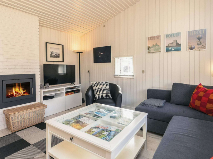 Interior 3, Middelfart Home- Nearby Free Waterpark Access, Middelfart