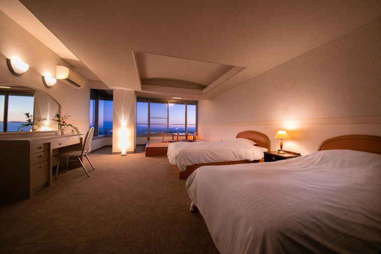 Bedroom 2, Omuta Heights, Ōmuta
