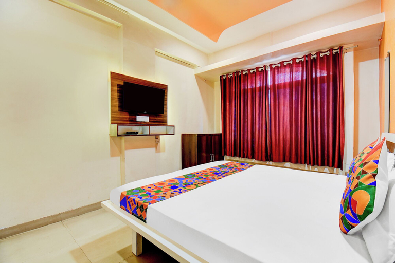 Room 4, Fabhotel Malwade Motel, Pune