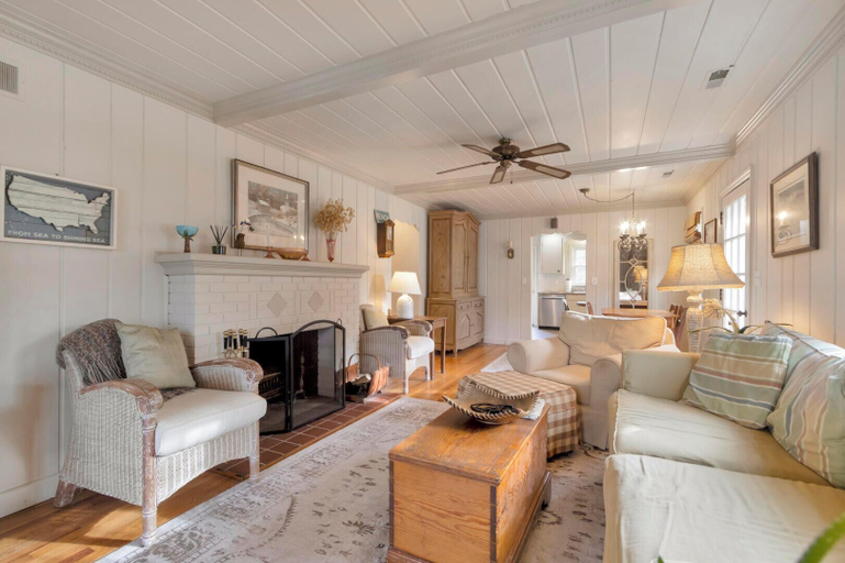 Living area 5, Seagull Drive 38747, Sussex