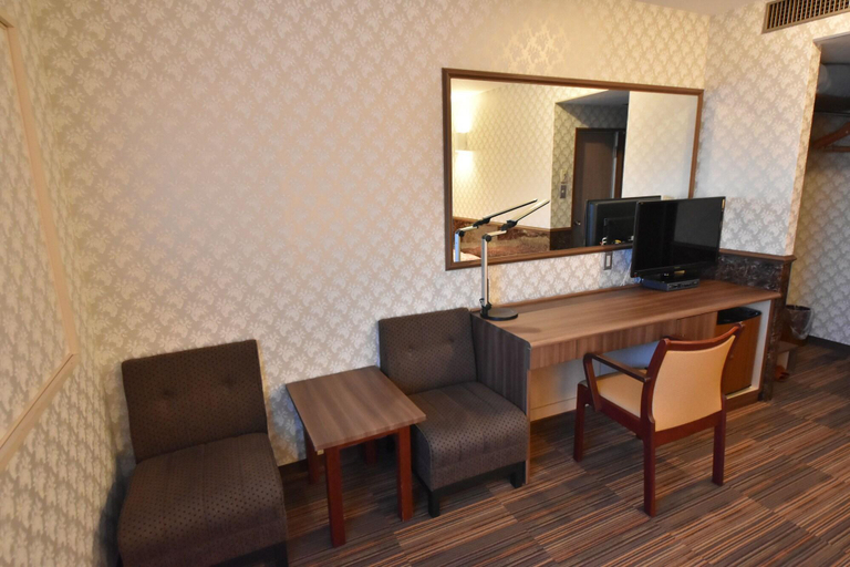 Bedroom 3, Kitami Towa Hotel, Kitami