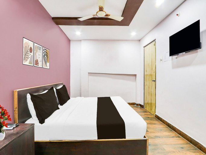 Room 5, Collection O Hanamkonda Near NIT, Warangal