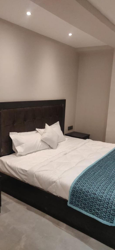 Bedroom 2, TUNIGHT, Ghaziabad