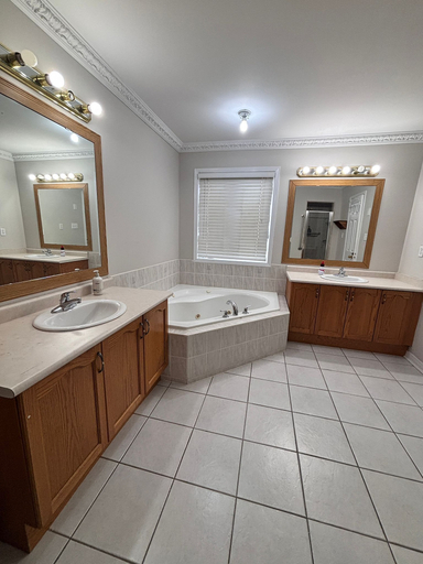 Bathroom 3, Beautiful Queen Room, Peel