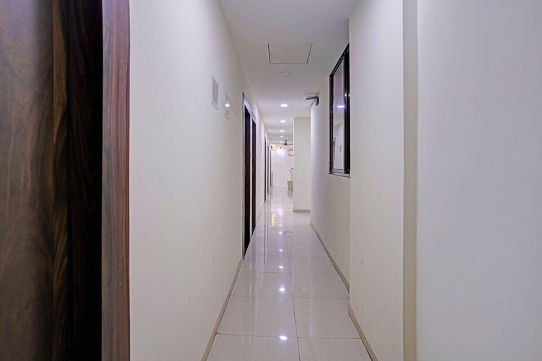 Lobby 4, FabHotel Elegance Inn, Palghar